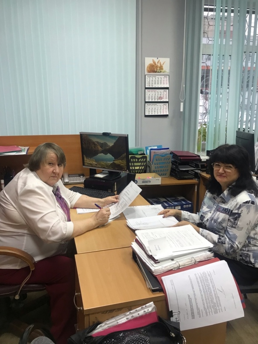 24 ноября специалистами областной организации проведены проверки соблюдения трудового законодательства и охраны труда, работы первичной профсоюзной организации в Саратовских тепловых сетях.